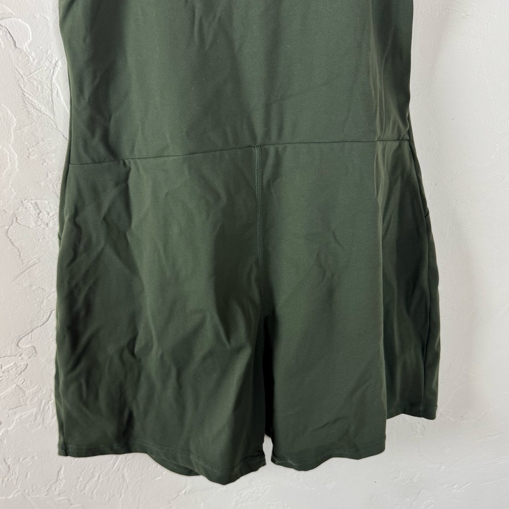 Pretty Little Thing One Piece Onesie Romper Athletic Workout Solid Green Knit - Picture 4 of 11